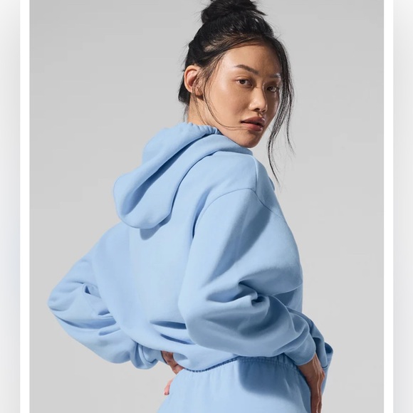 alo Accolade Hoodie

| - Picture 2 of 7